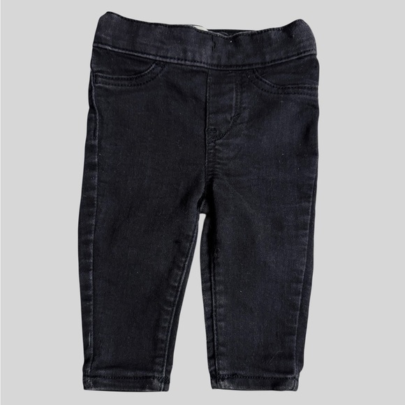 Levi's Other - Infant Levi’s black denim leggings 3m